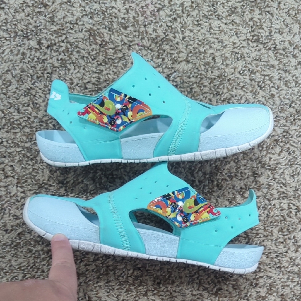 Air Jordan Flare Youth Sandals From Nike Size 2Y Tiffany Blue